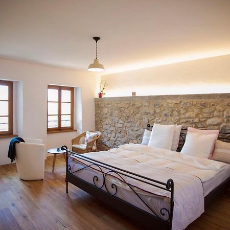 Aux Trois Soleils Bed & Breakfast Chexbres Ngoại thất bức ảnh